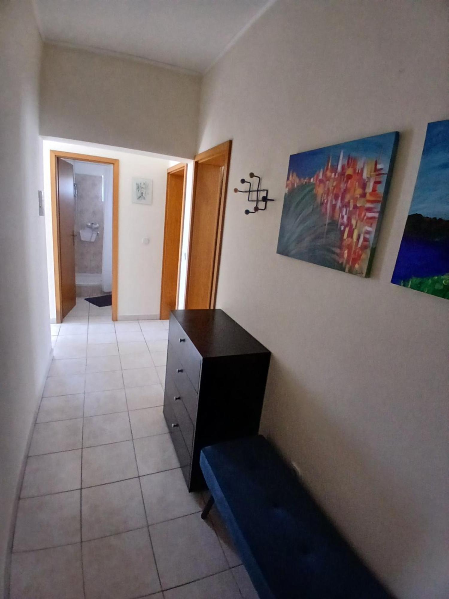 Apartmani Fani 2 Min Walking From Sea 오레비츠 외부 사진